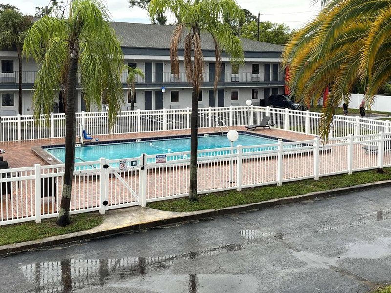 Motel 6 New Port Richey, FLの写真