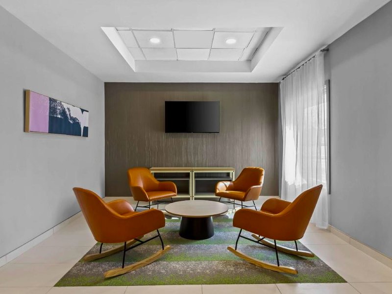 Spark by Hilton Bensalem Philadelphiaの写真