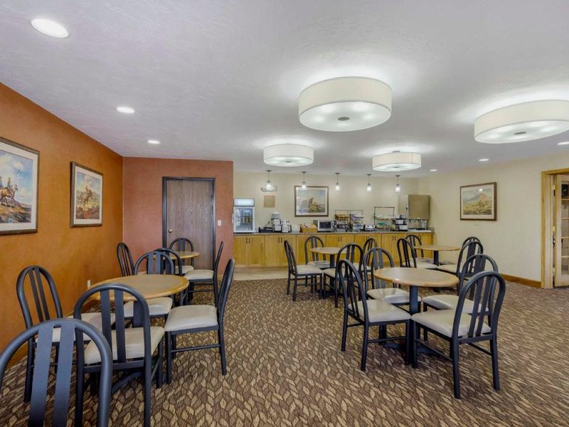 ベストウェスタン パインデール イン (Best Western Pinedale Inn)の写真