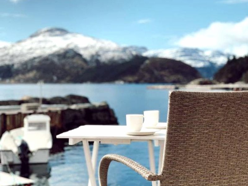Måløy Fjordbuer moderne og luksuriøse med havutsikt (Maløy Fjordbuer moderne og luksuriøse med havutsikt)の写真
