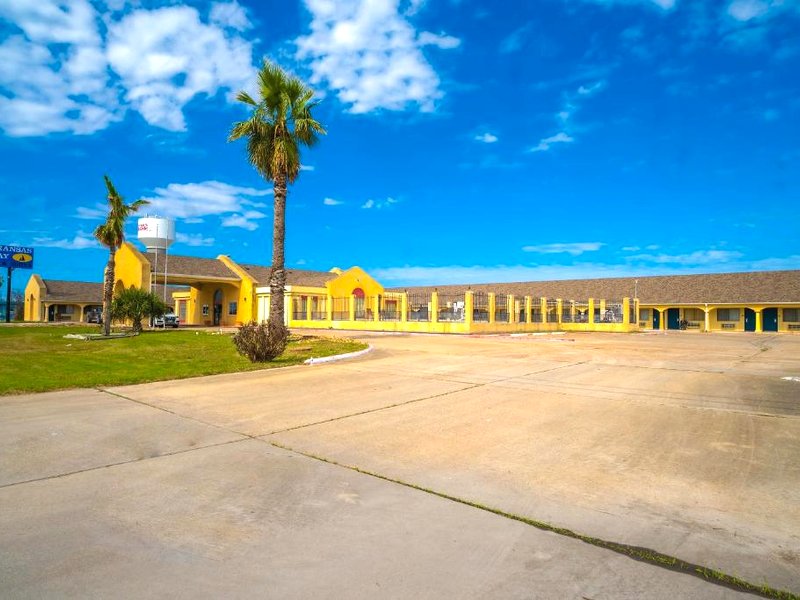 Aransas Bay Inn & Suites Aransas Pass/Corpus Christi, TX By OYOの写真