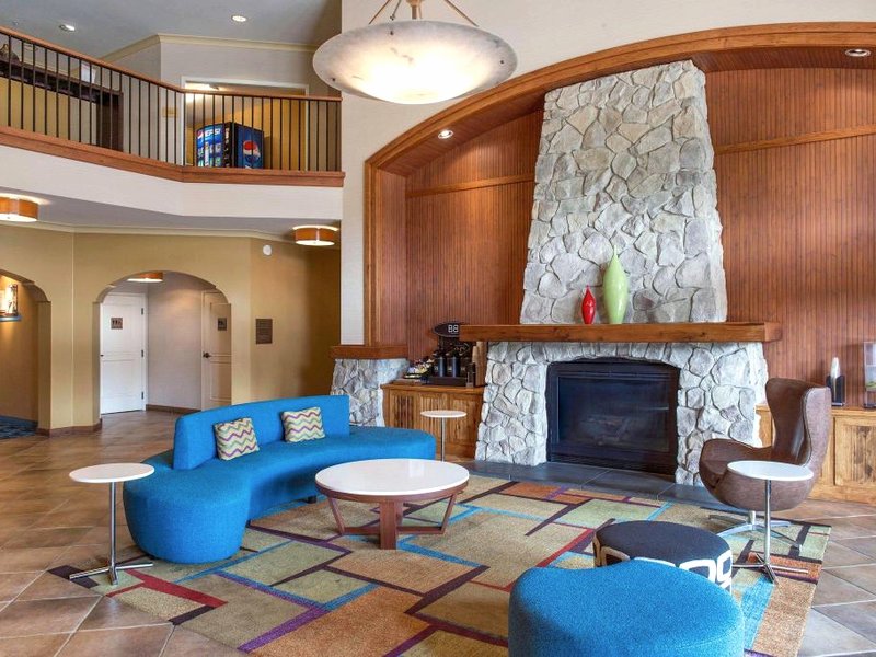 Fairfield by Marriott Inn & Suites Santa Rosa Sebastopolの写真