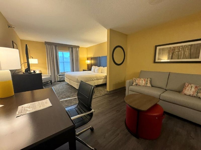 コンフォート イン & スイーツ (Comfort Inn & Suites)の写真