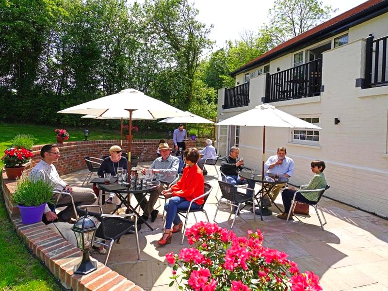 The Greyhound Innの写真