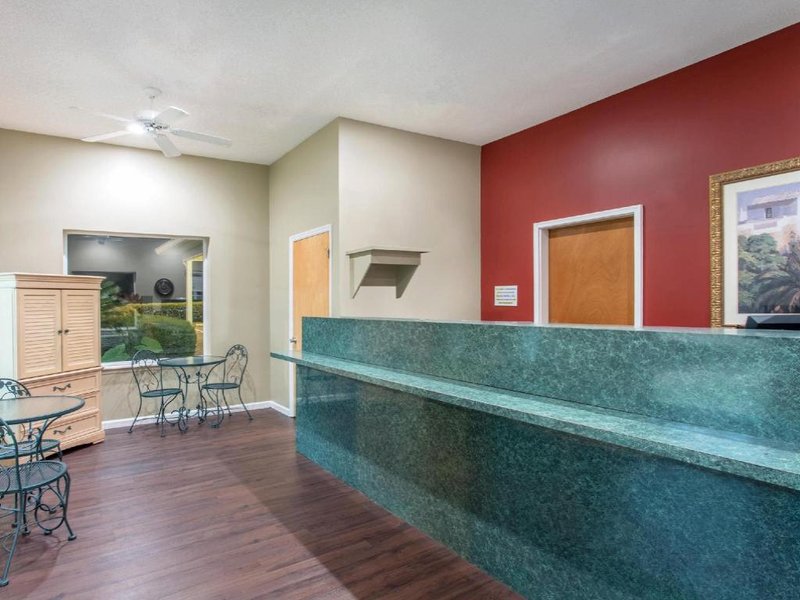 スーパー 8 バイ ウインダム モンティセロ (Super 8 By Wyndham Monticello)の写真