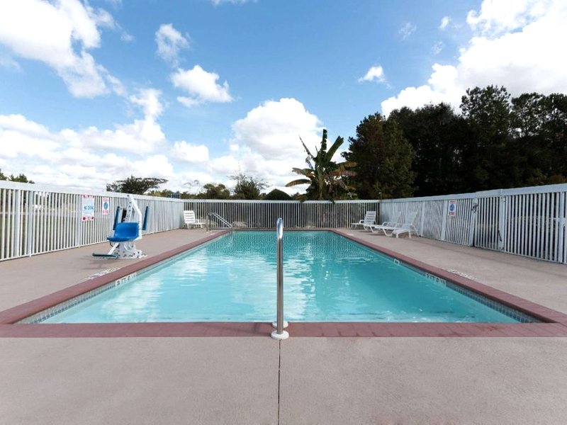 デイズ イン バイ ウィンダム ラモント モンティチェロ (Days Inn by Wyndham Lamont/Monticello)の写真