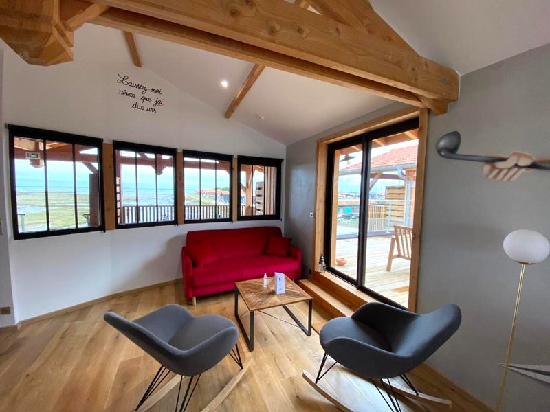 LES 12 DE LARROSの写真