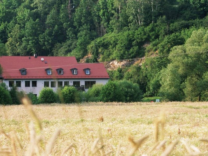 KaSa Pöllmann (KaSa Pollmann)の写真