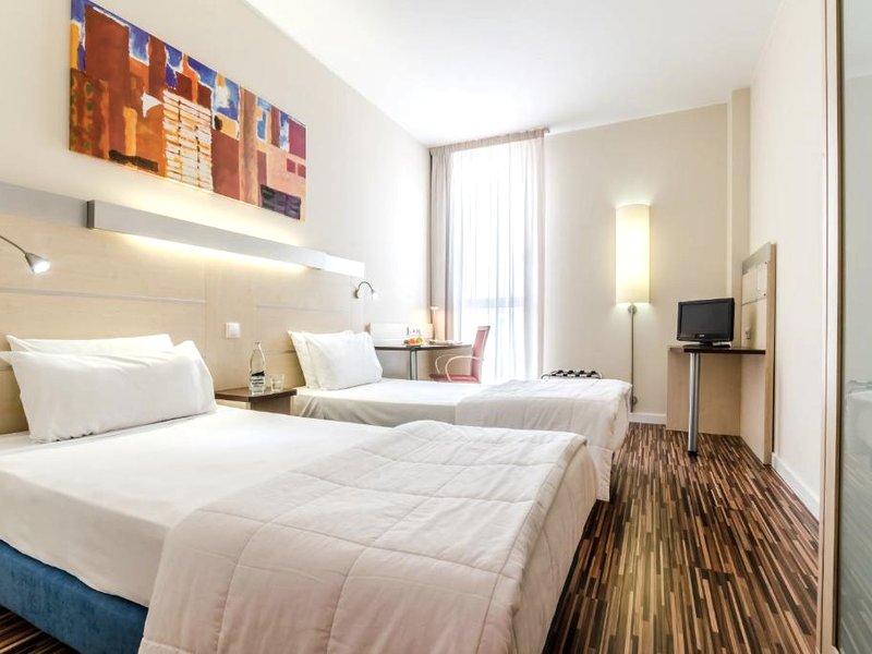 Hotel YIT Ciudad De Zaragozaの写真