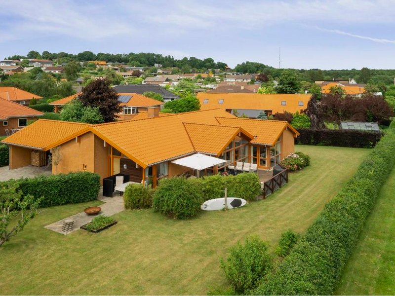 Værelse, bad og toilet i villaの写真