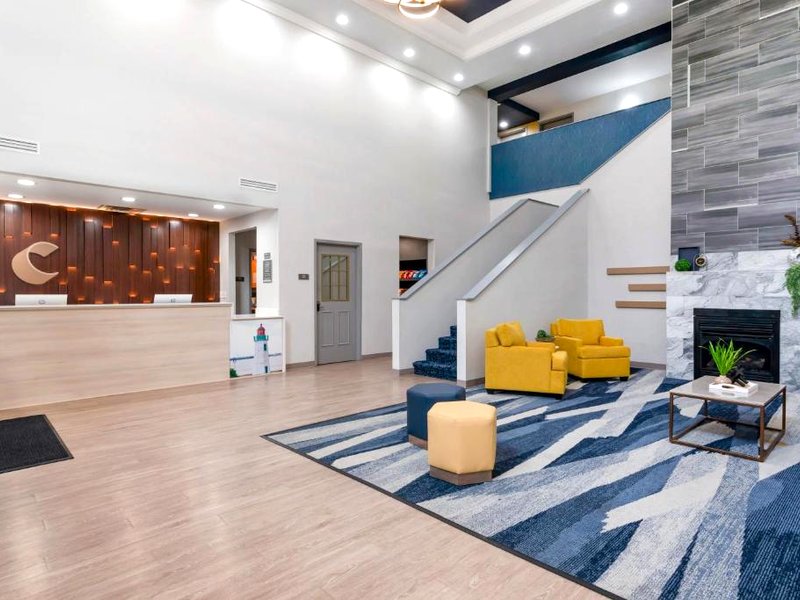 Comfort Inn & Suites Hampton near Coliseumの写真