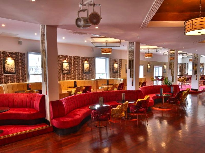 ロイヤル エクセーター ホテル (Royal Exeter Hotel)の写真