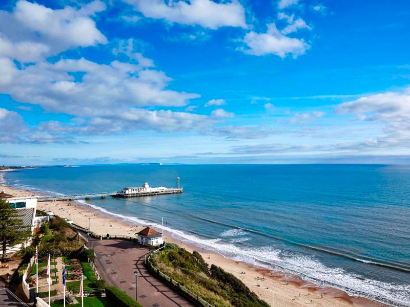ボーンマウス ハイクリフ マリオット ホテル (Bournemouth Highcliff Marriott Hotel)の写真