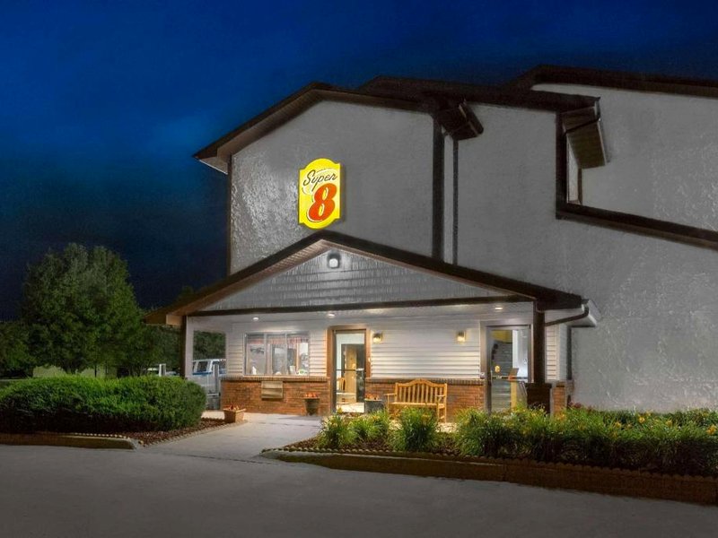 スーパー 8 バイ ウインダム ブーン (Super 8 By Wyndham Boone)の写真