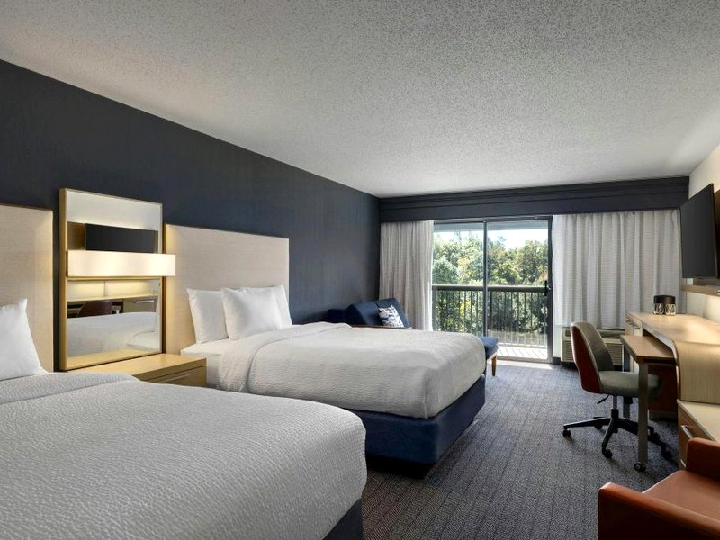 Courtyard by Marriott Richmond Chesterの写真