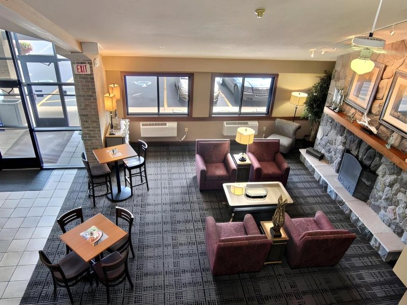 Blossom Hotel & Suites Traverse Cityの写真