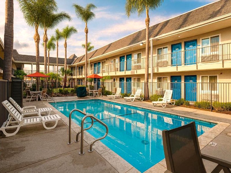 Motel 6 Westminster, CA - Northの写真