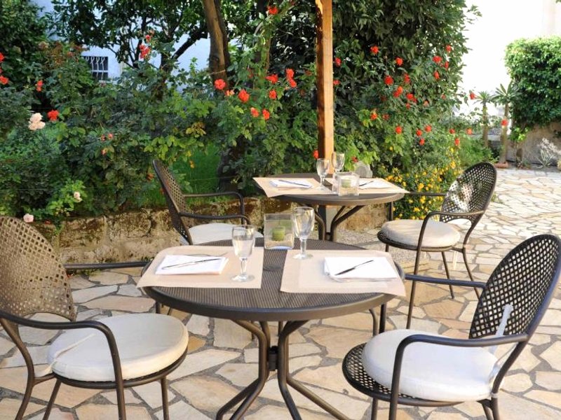 ホテル ツーリスト (Hotel Tourist)の写真