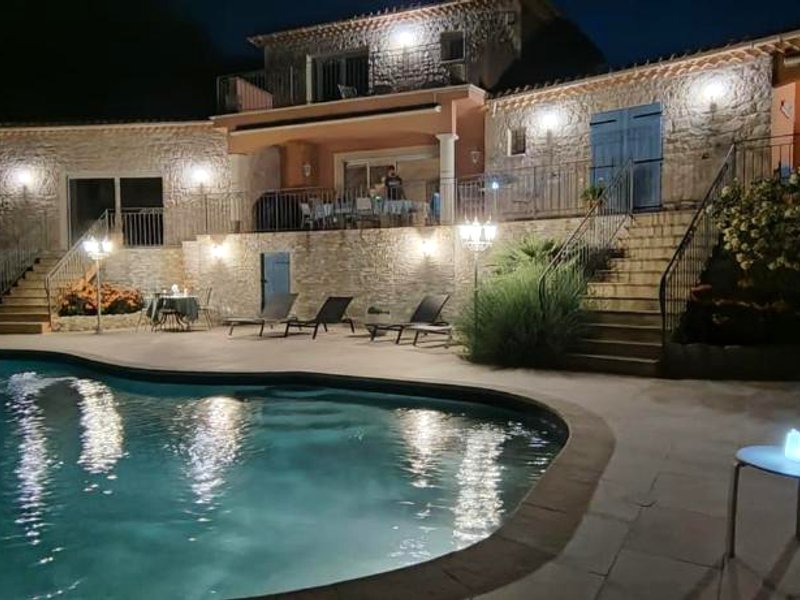 Le Mas du Grand Chêne - Chambres & Roulotte (Le Mas du Grand Chene - Chambres & Roulotte)の写真