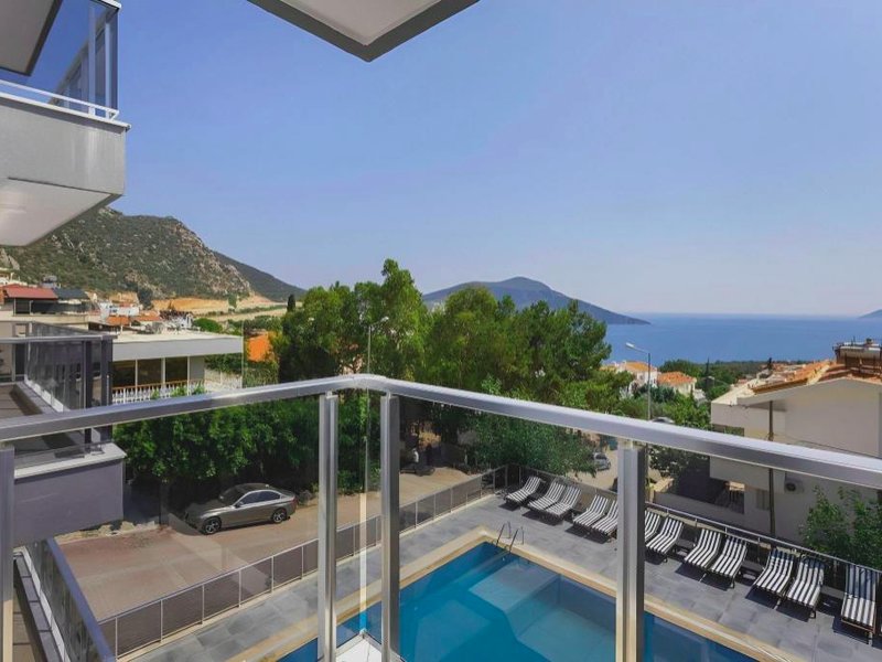 Mogons Exclusiveの写真