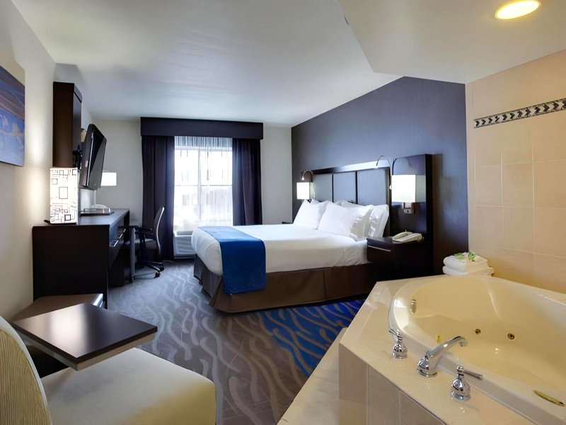 ホリデイ イン エクスプレス ホテル ＆ スイーツ メドウランズ エリア バイ IHG (Holiday Inn Express Hotel & Suites Meadowlands Area By IHG)の写真