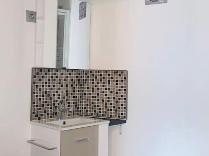 Le Petit Cosy 2e étage 15 m2 (Le Petit Cosy 2e etage 15 m2)の写真