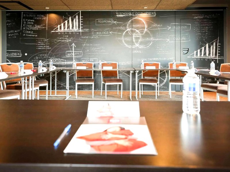 ibis Niort Est Mendes Franceの写真