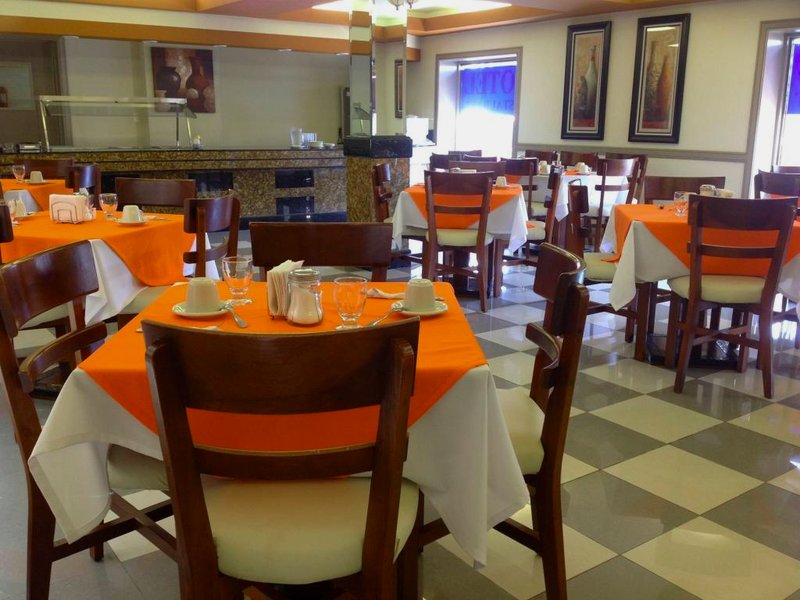 ベスト ウェスタン ホテル プラザ マタモロス (Best Western Hotel Plaza Matamoros)の写真