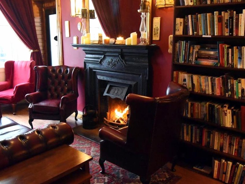 The Old Bank Bruff Family Town Houseの写真