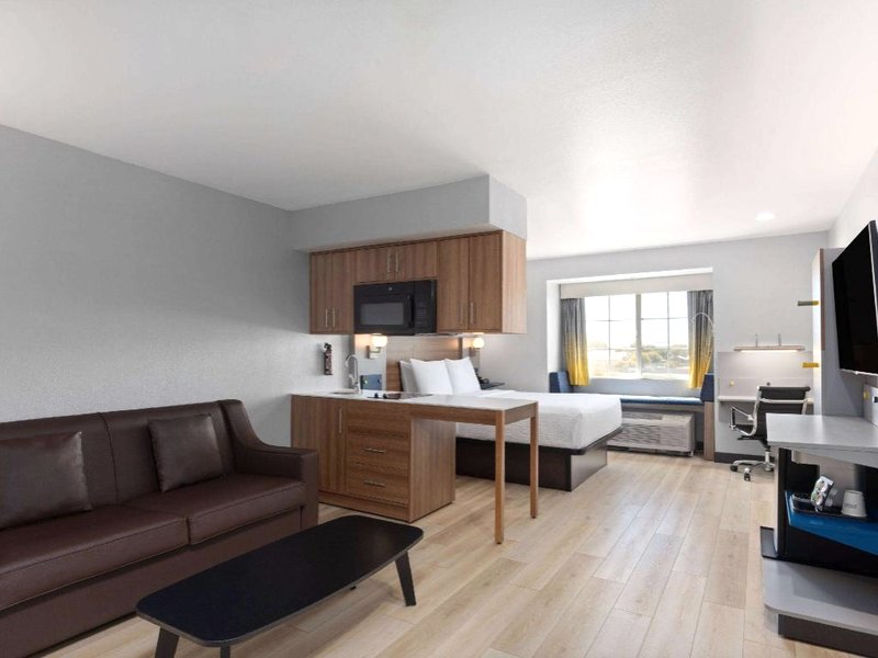 マイクロテル イン&スイーツ バイ ウィンダム トレーシー (Microtel Inn & Suites by Wyndham Tracy)の写真