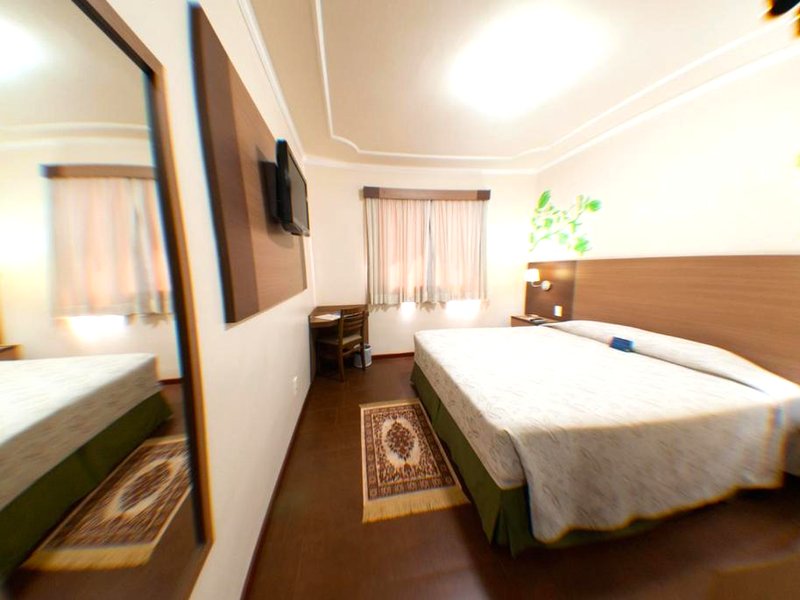 Hotel Premium Pirassunungaの写真