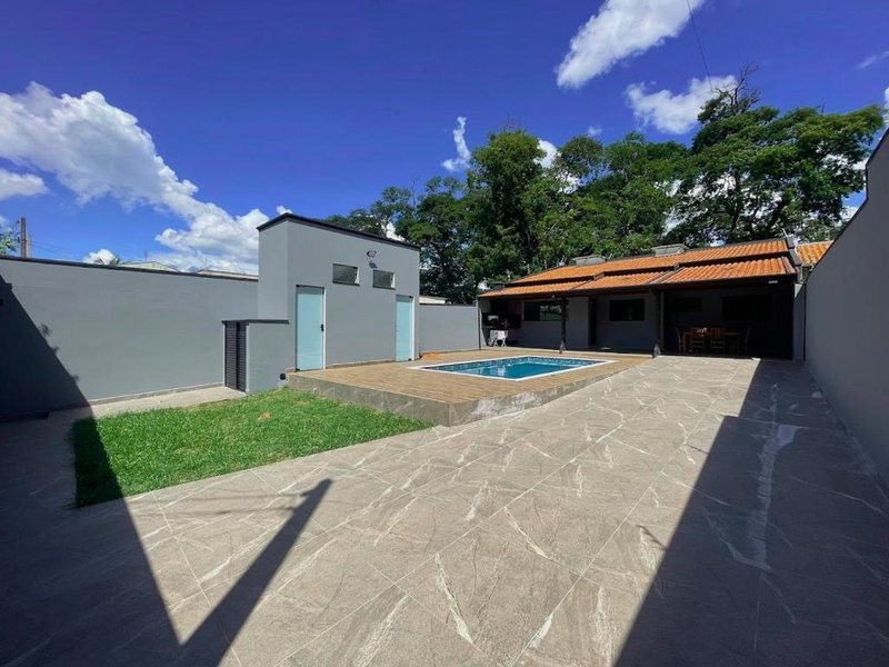 Casa de Lazer com piscinaの写真