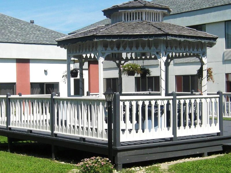 AmericInn by Wyndham Fort Atkinsonの写真