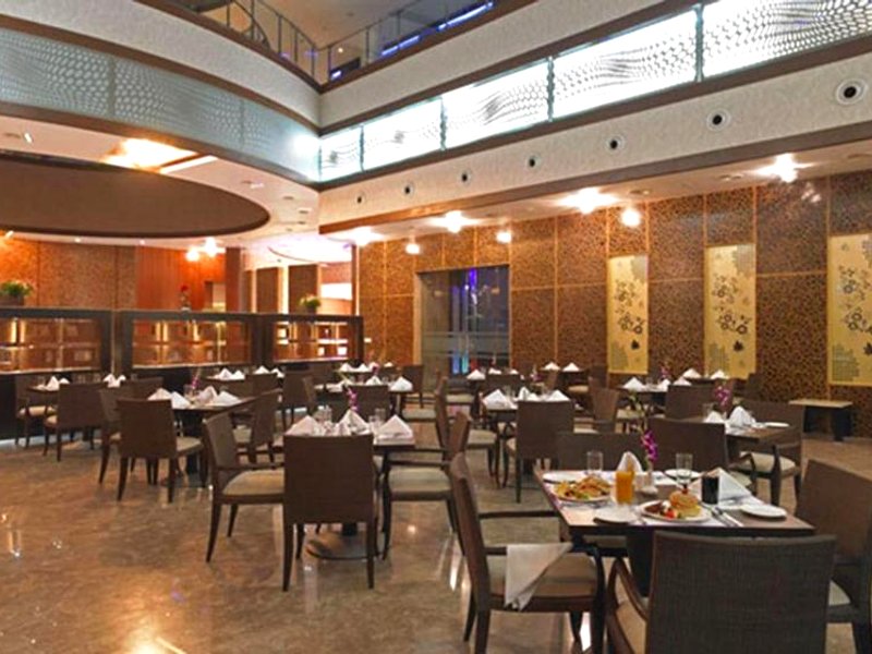 ロイヤル オーキッド セントラル キリーティ ハンピ (Royal Orchid Central Kireeti Hampi)の写真