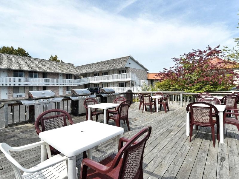 Travelodge by Wyndham Mackinaw Cityの写真