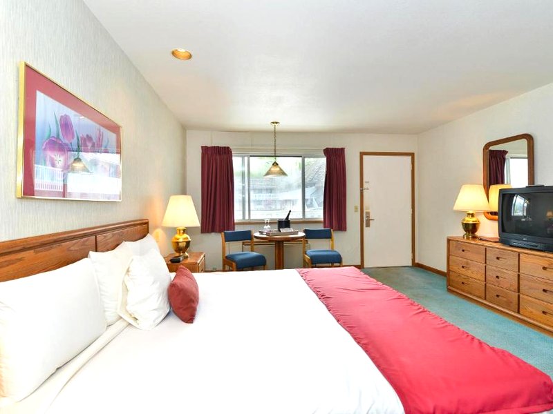 Travelodge by Wyndham Mackinaw Cityの写真