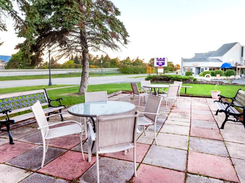 ナイツ イン マッキノー シティ MI (Knights Inn - Mackinaw City, MI)の写真