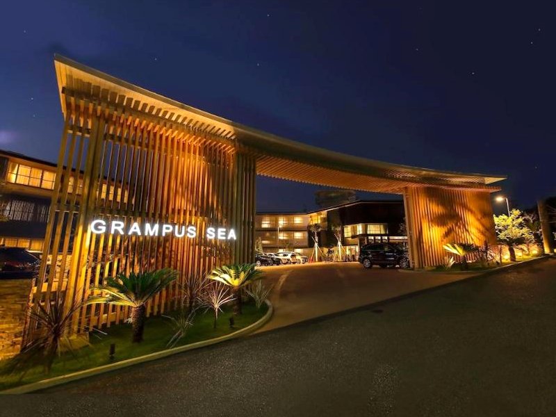 グランパス シー (Grampus Sea)の写真