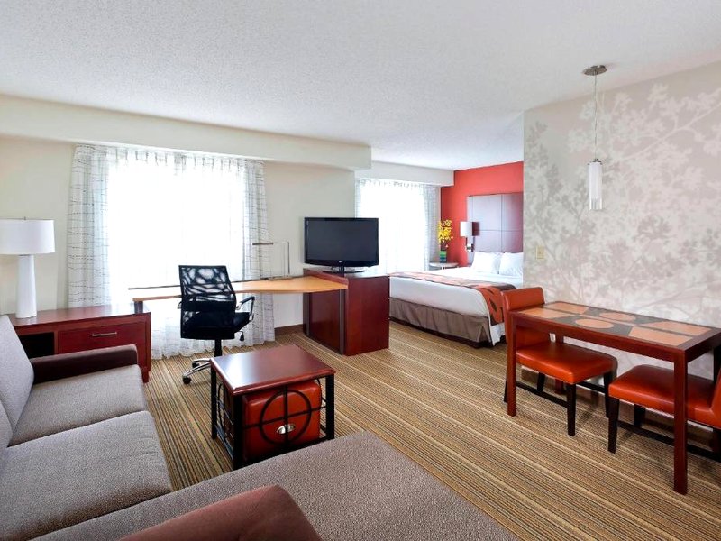 Residence Inn by Marriott Houston The Woodlands/Lake Front Circleの写真