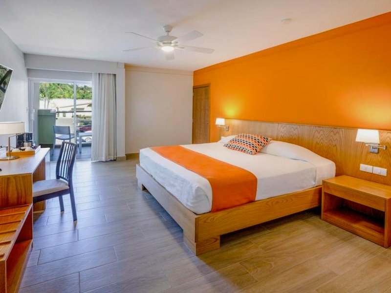 Coral Costa Caribe Beach Resort - All Inclusiveの写真