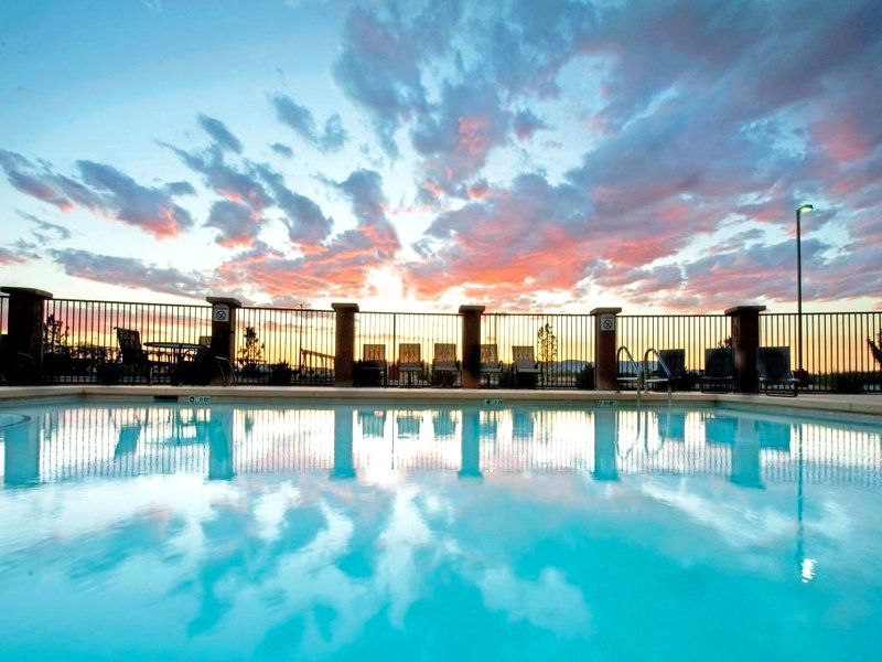 ホリデイ イン エクスプレス ＆ スイーツ ウィルコックス バイ IHG (Holiday Inn Express & Suites Willcox By IHG)の写真