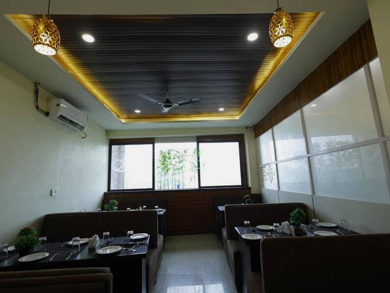 シルバー オークス イン (Silver Oaks Inn)の写真