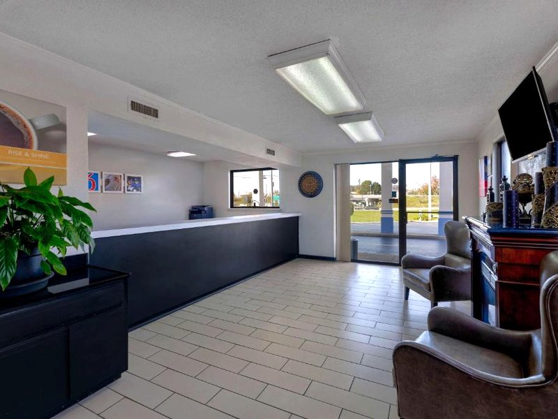 Motel 6 Cookeville, TNの写真