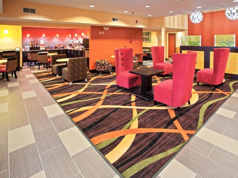 ラ キンタ イン アンド スイーツ バイ ウィンダム (La Quinta Inn & Suites by Wyndham Cookeville)の写真