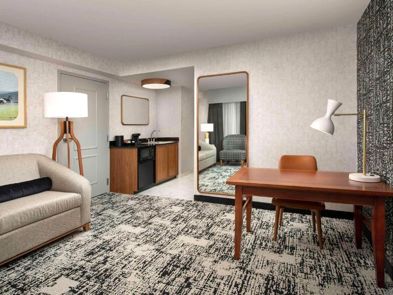 Embassy Suites by Hilton Dulles North Loudounの写真
