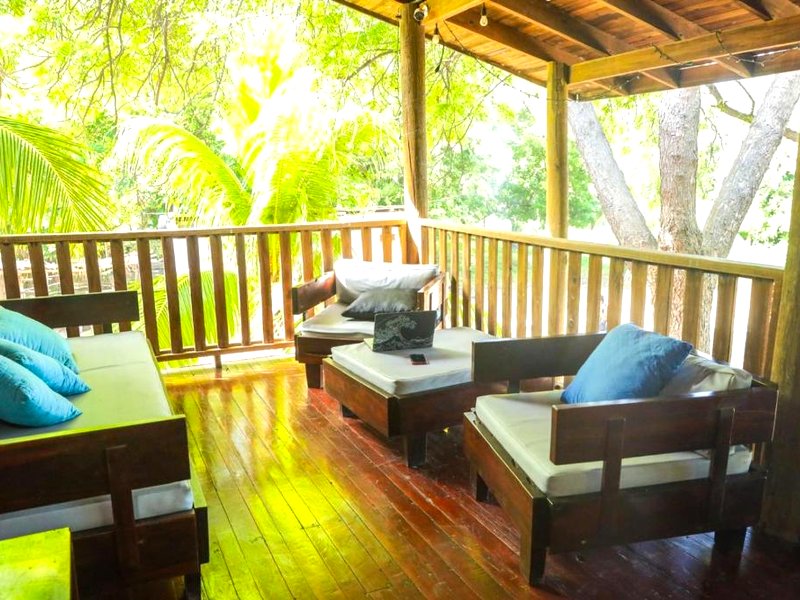 Casa familiar Quizalaの写真