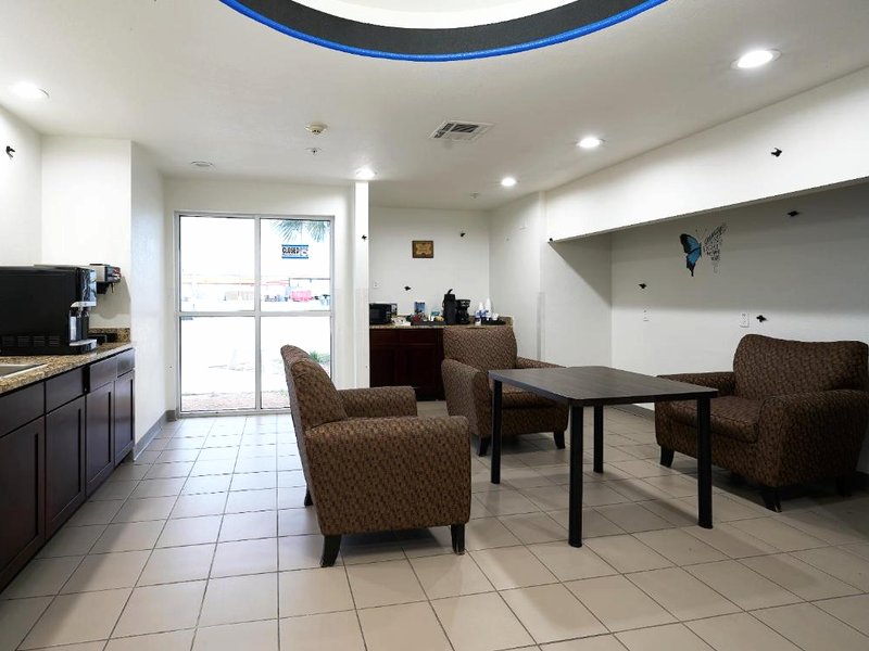 Emblaze Hotelの写真