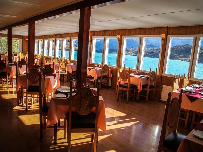 Hostería Pehoe (Hosteria Pehoe)の写真