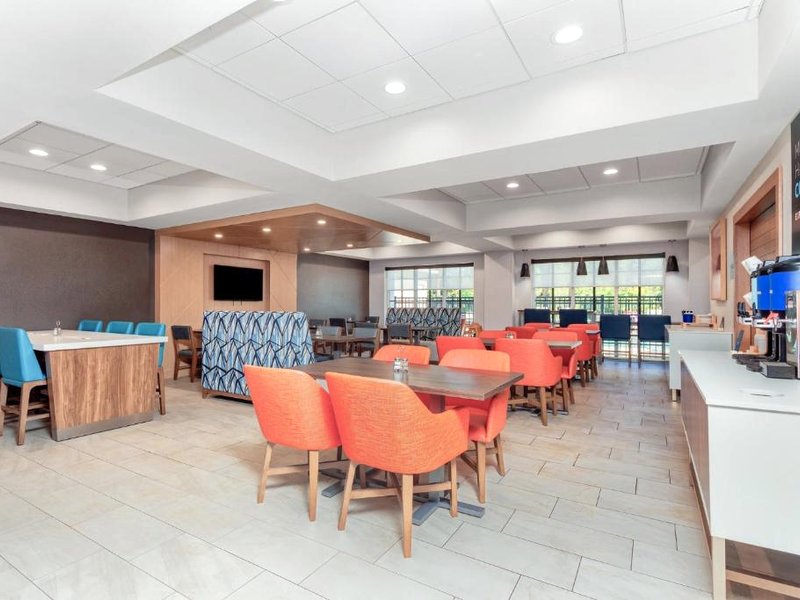 ホリデイ イン エクスプレス ＆ スイーツ パーム コースト - I-95 バイ IHG (Holiday Inn Express & Suites Palm Coast - I-95 by IHG)の写真