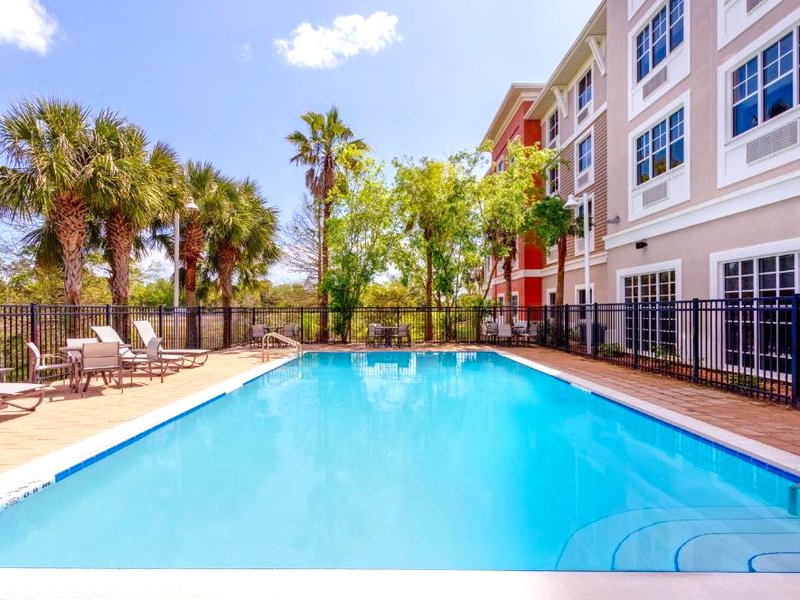 ホリデイ イン エクスプレス ＆ スイーツ パーム コースト - I-95 バイ IHG (Holiday Inn Express & Suites Palm Coast - I-95 by IHG)の写真